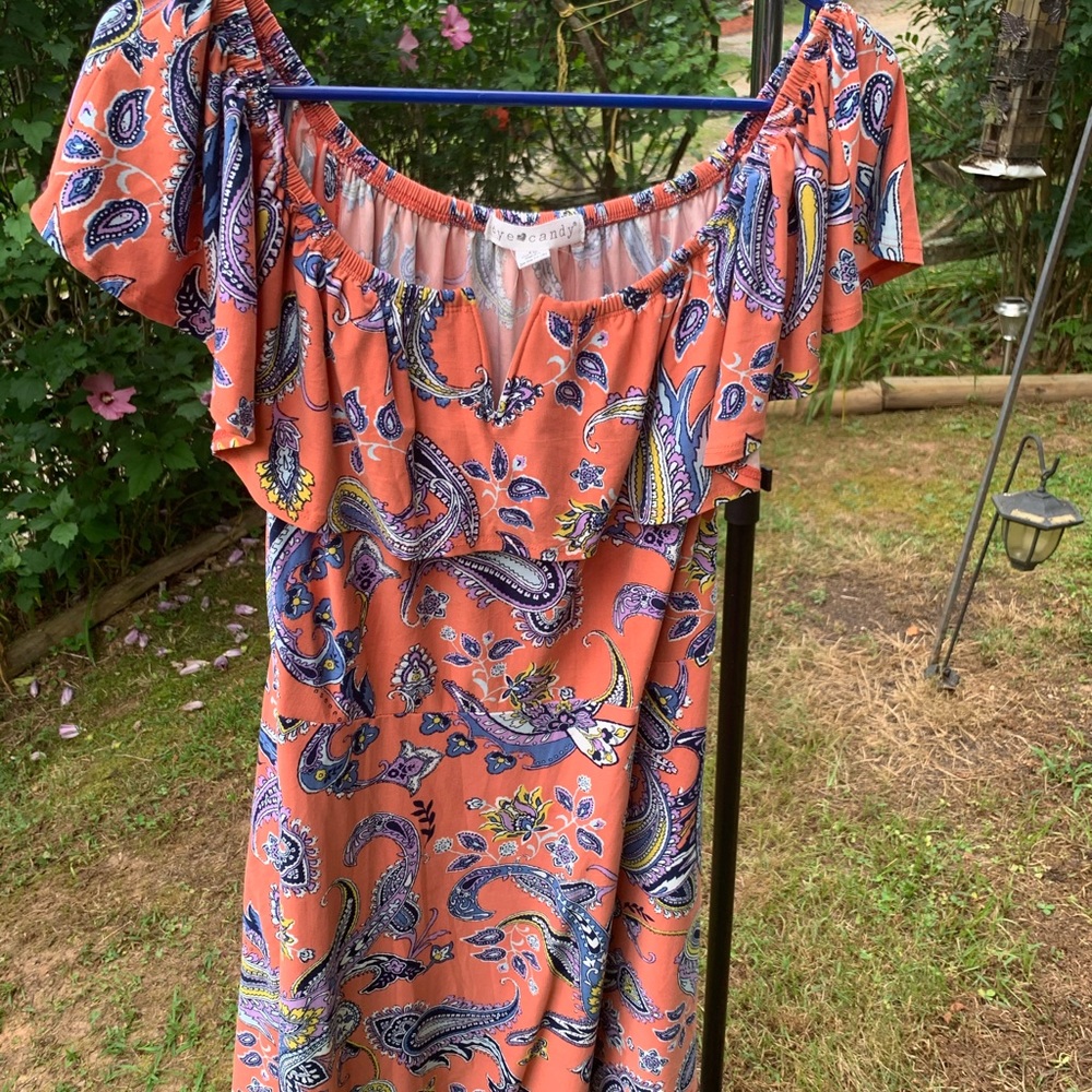 Cute summer dress!